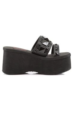 Coupon 🎉 Demonia FUNN-18 Black Platform Slide 🩴 Sandals 🤩 -gothic-alternative-shoes Shop FUNN 18 Black Platform Slide Sandals Demonia 5 650x