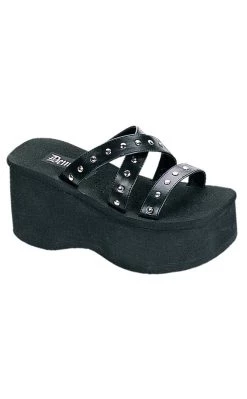 Best Sale π Demonia FUNN-19 Black Platform Slide π©΄ Sandals π 9 Best Sale π Demonia FUNN-19 Black Platform Slide π©΄ Sandals π -gothic-alternative-shoes Shop FUNN 19 Black Platform Slide Sandals Demonia 5 650x